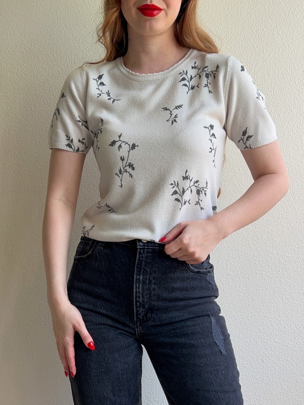 Vintage 1990s White Short Sleeve Sweater With Gray Florals (S)